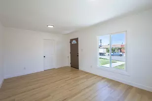 4958 E San Rafael St, Compton, CA 90221 - Photo 7