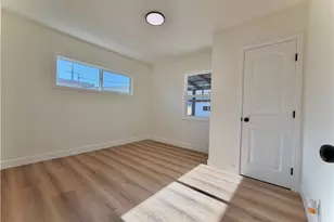 682 E La Verne Ave, Pomona, CA 91767 - Photo 11