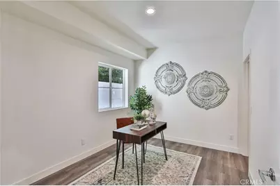 6836 Whitman Avenue, Van Nuys, CA 91406 - Photo 9