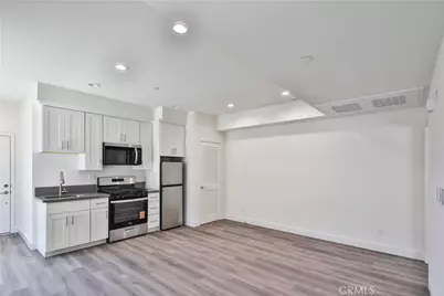 6836 Whitman Avenue, Van Nuys, CA 91406 - Photo 33