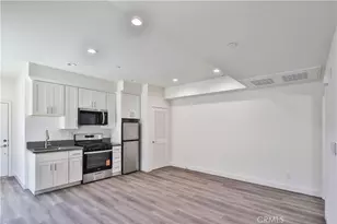 6836 Whitman Ave, Van Nuys, CA 91406 - Photo 33