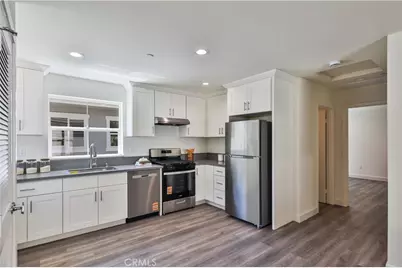 6836 Whitman Avenue, Van Nuys, CA 91406 - Photo 47