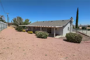 17141 Millbrook, Victorville, CA 92395 - Photo 9