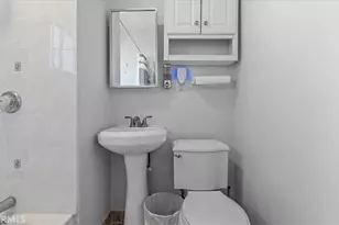 1146 W 74th St, Los Angeles, CA 90044 - Photo 21