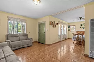 1146 W 74th St, Los Angeles, CA 90044 - Photo 7