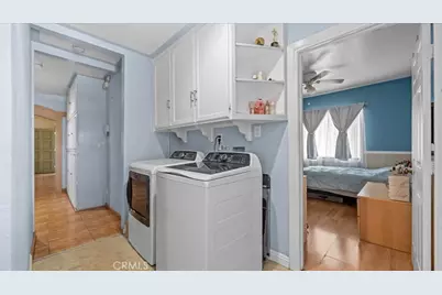 1146 W 74th Street, Los Angeles, CA 90044 - Photo 25