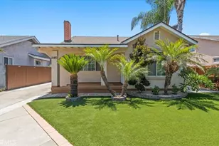 1146 W 74th St, Los Angeles, CA 90044 - Photo 1