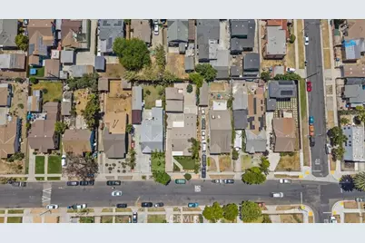 1146 W 74th Street, Los Angeles, CA 90044 - Photo 41