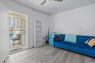 1146 W 74th St, Los Angeles, CA 90044 - Photo 29
