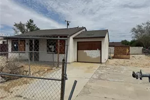 30200 Arbol Real, Thousand Palms, CA 92276 - Photo 5
