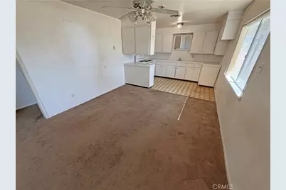 7426 Elata, Yucca Valley, CA 92284 - Photo 9