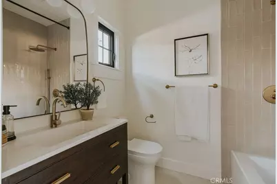 4633 Russell, Los Angeles, CA 90027 - Photo 27