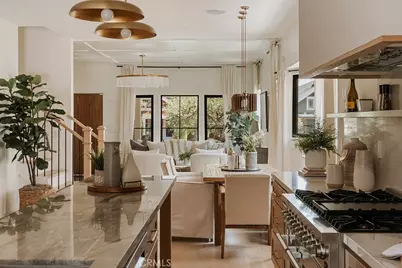 4633 Russell, Los Angeles, CA 90027 - Photo 13