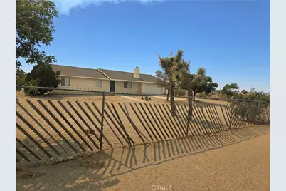 11380 El Esteban, Phelan, CA 92371 - Photo 3