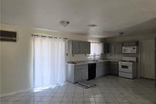 11380 El Esteban, Phelan, CA 92371 - Photo 9