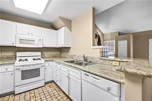 960 W Arrow, Upland, CA 91786 - Photo 9