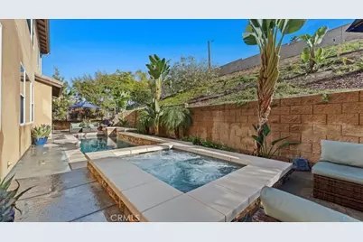 17262 Carrotwood, Riverside, CA 92503 - Photo 25
