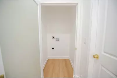 2391 Fashion Ave, Long Beach, CA 90810 - Photo 19