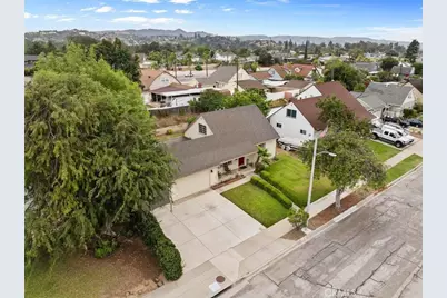 1858 E Edgecomb Street, Covina, CA 91724 - Photo 33