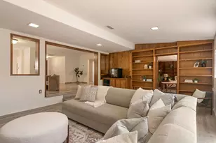 7934 Comolette, Downey, CA 90242 - Photo 13