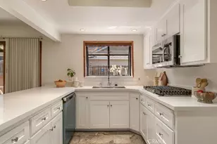 7934 Comolette, Downey, CA 90242 - Photo 9