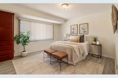 7934 Comolette, Downey, CA 90242 - Photo 17