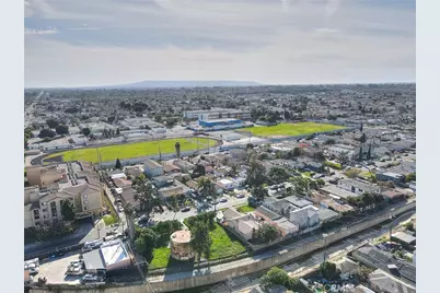 10606 Avalon Boulevard, Los Angeles, CA 90003 - Photo 47