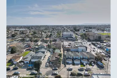10606 Avalon Boulevard, Los Angeles, CA 90003 - Photo 49