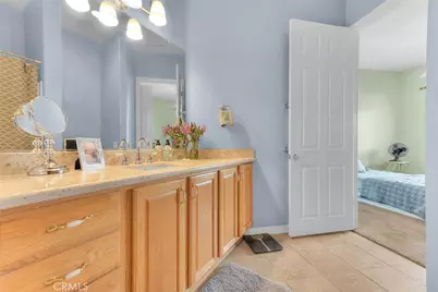 19360 Galloping Hill, Apple Valley, CA 92308 - Photo 23