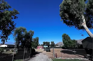 14334 Anthony Pl, Moreno Valley, CA 92555 - Photo 11