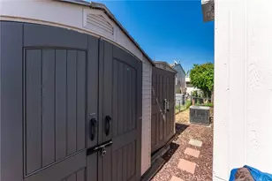 8221 Ilex Street, Fontana, CA 92335 - Photo 21