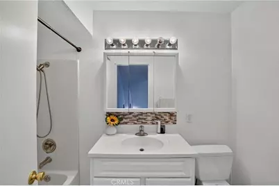 435 W 9th #B3, Upland, CA 91786 - Photo 21