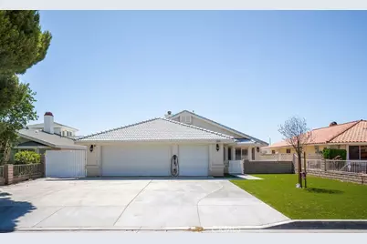 26249 Fleet Lane, Helendale, CA 92342 - Photo 1