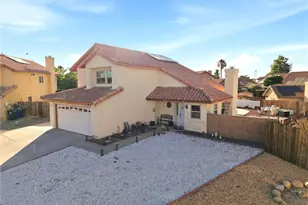 13540 Blue Sage Ct, Victorville, CA 92392 - Photo 3