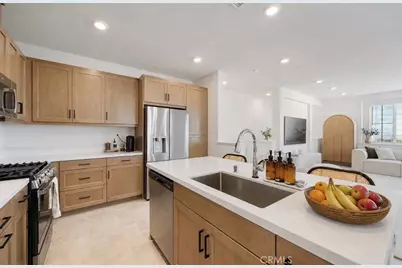 15901 Stresa Lane #7, Fontana, CA 92336 - Photo 11