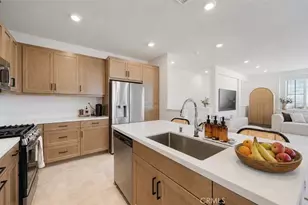 15901 Stresa Ln, Fontana, CA 92336 - Photo 11