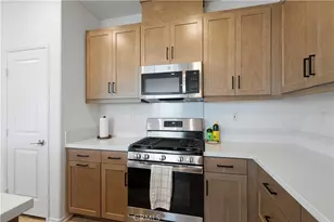 15901 Stresa Ln, Fontana, CA 92336 - Photo 9