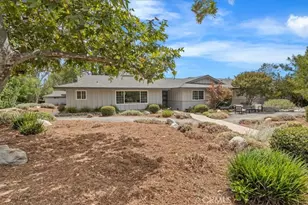 938 E Pomello Dr, Claremont, CA 91711 - Photo 3