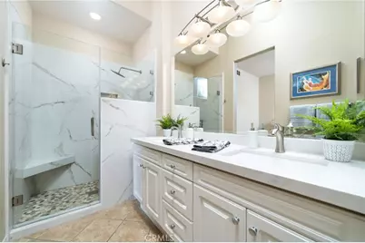 704 W 1st Street, Claremont, CA 91711 - Photo 19