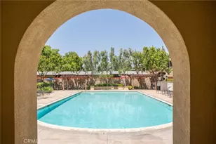 704 W 1st St, Claremont, CA 91711 - Photo 31