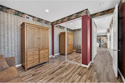 2560 Galicia, La Verne, CA 91750 - Photo 23