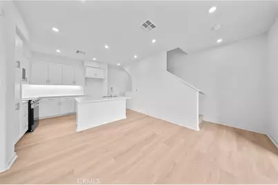 731 E Route 66, Glendora, CA 91740 - Photo 13