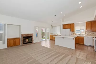 15355 Darlene, Fontana, CA 92336 - Photo 9