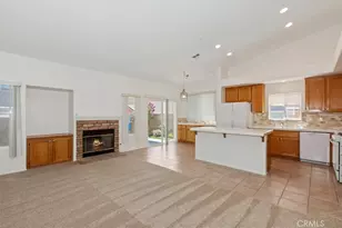 15355 Darlene, Fontana, CA 92336 - Photo 9