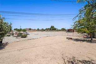 15093 Mandan, Apple Valley, CA 92307 - Photo 39