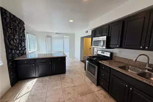 636 N Lamer St, Burbank, CA 91506 - Photo 11