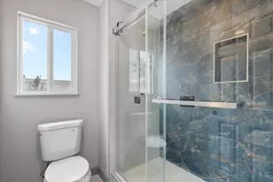 17573 Hudson Dr, Victorville, CA 92395 - Photo 23
