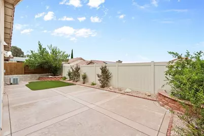 17573 Hudson Drive, Victorville, CA 92395 - Photo 27