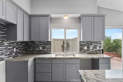 17573 Hudson Drive, Victorville, CA 92395 - Photo 13