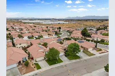 17573 Hudson Drive, Victorville, CA 92395 - Photo 31